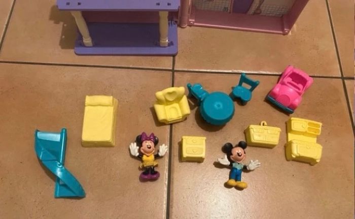 Maison transportable de Minnie - vintage - photo numéro 9