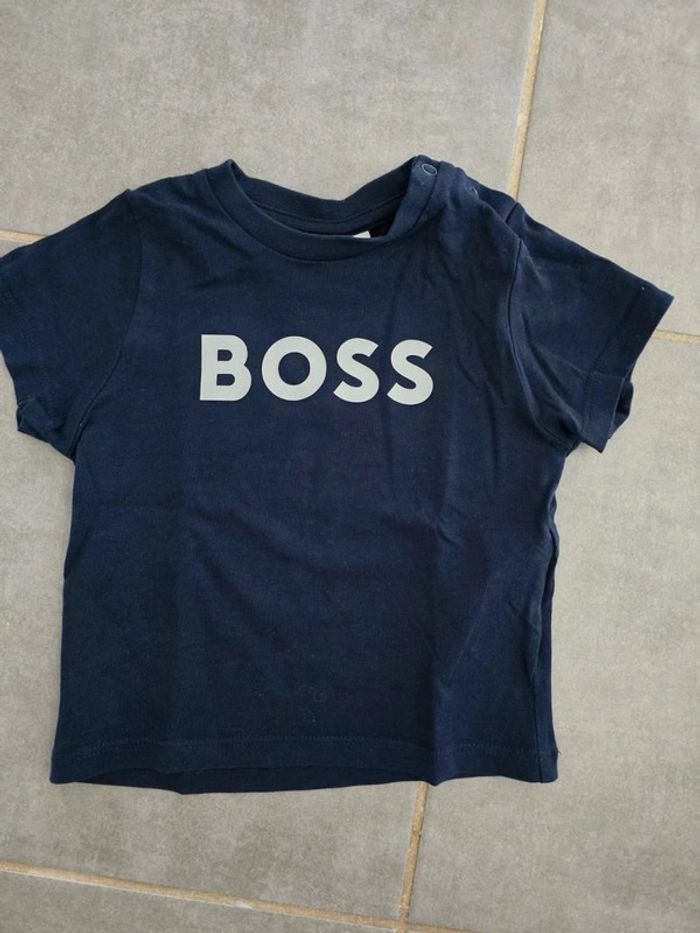 Tee shirt Hugo Boss bleu marine