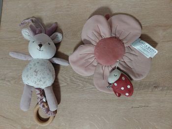 Lot de 2 superbes peluches musicales 🌸