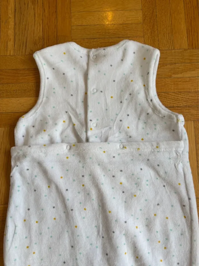 Ensemble pyjama + veste R mini 9 mois neuf - photo numéro 9