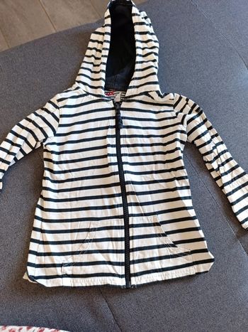 Gilet zippé