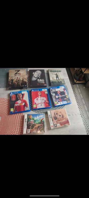 Lot de DVD et jeux