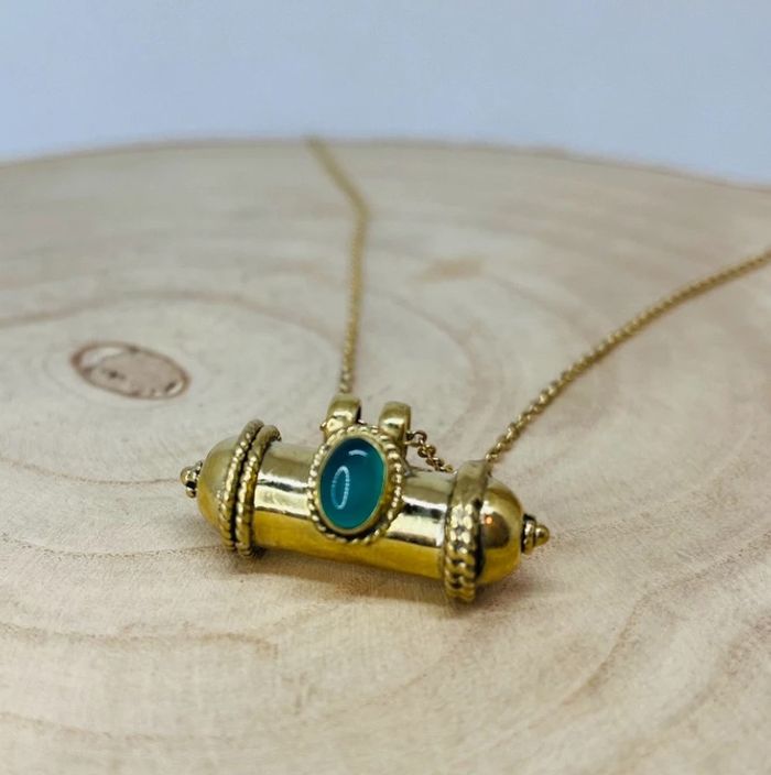 Collier amulette Indienne - Boîte à voeux Onyx vert - photo numéro 2