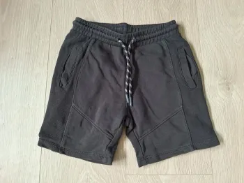 Bermuda gris foncé Kiabi 8 ans