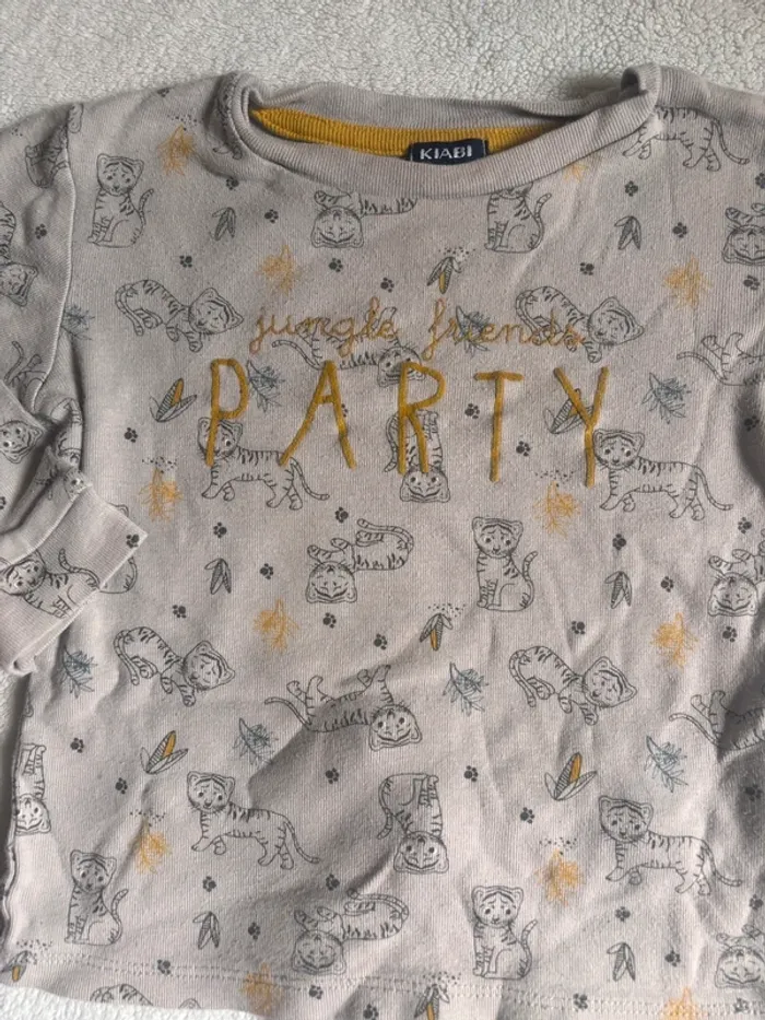 Pyjamas 2 pièces 18 mois - photo numéro 2