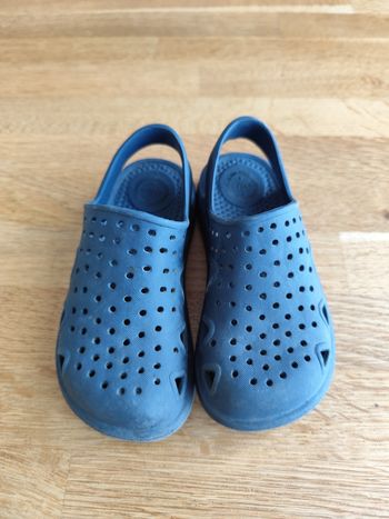 Crocs taille 25-26
