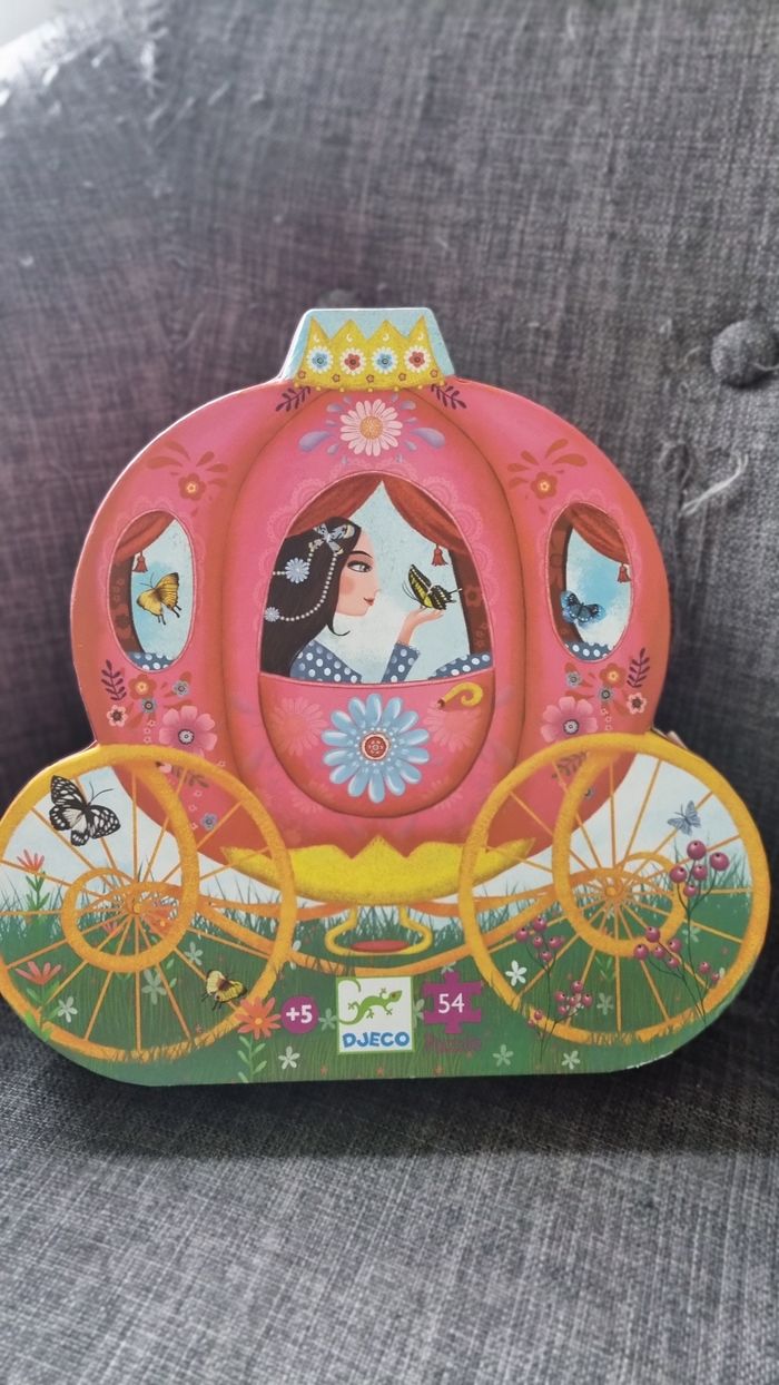 puzzle Le carrosse d'Elise djeco 5+
