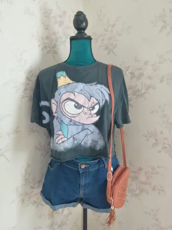 Short bleu en jeans avec coutures marrons / kiabi / (42)