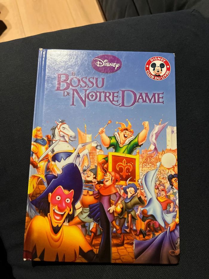 Livre pour enfants Disney le bossu de notre dame