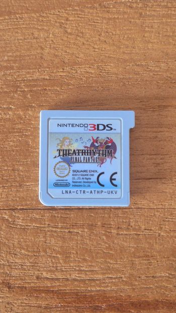 Jeu 3DS en loose " Theatrhythm final fantasy "