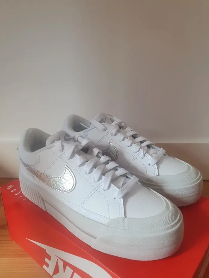 Nike Plateforme Legacy (36) - photo numéro 3