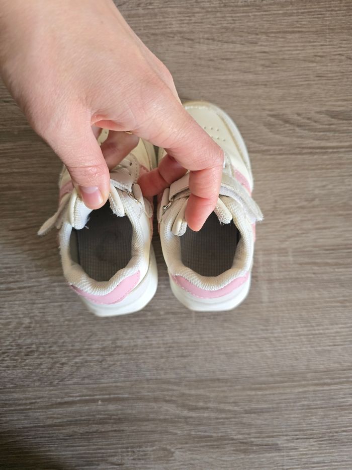 Chaussure Fille - Basket - Taille 22 - photo numéro 5
