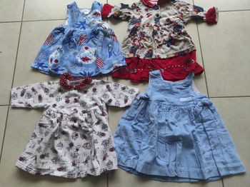 Lot de 4 robes hiver 6 mois