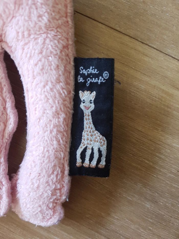 Doudou Sophie la Girafe - photo numéro 3