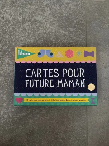 Carte étapes grossesses photo souvenirs futur maman