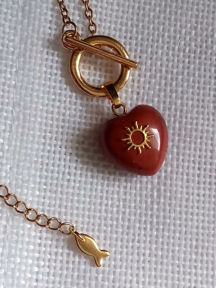 Collier en pierre de jaspe rouge réversible cœur soleil - photo numéro 5