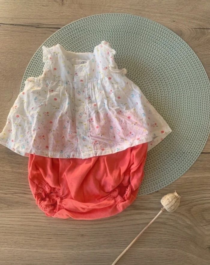 Magnifique Ensemble printanier fille - petit bateau - 3mois