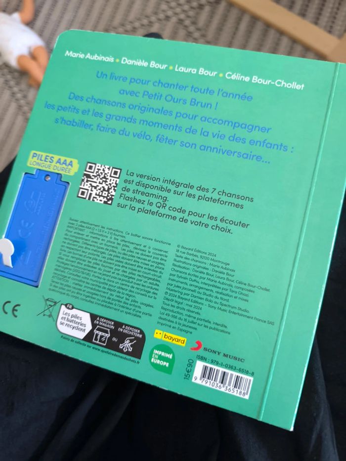 Livre Musical Petit Ours Brun - photo numéro 3