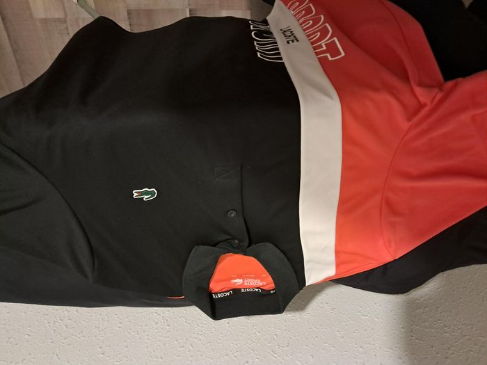 LOT LACOSTE SANS CONTRE FACON - photo numéro 5