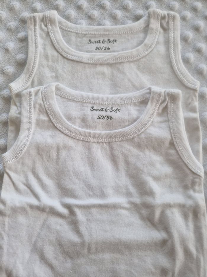 Lot bodies 1 mois - photo numéro 2