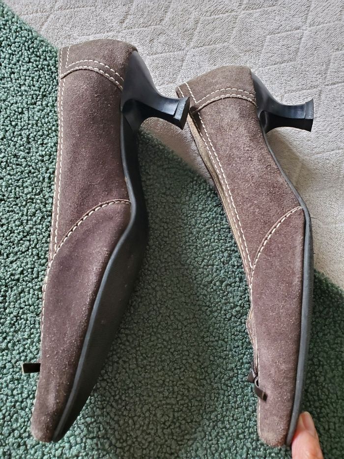 Très belle paire de chaussures - photo numéro 10