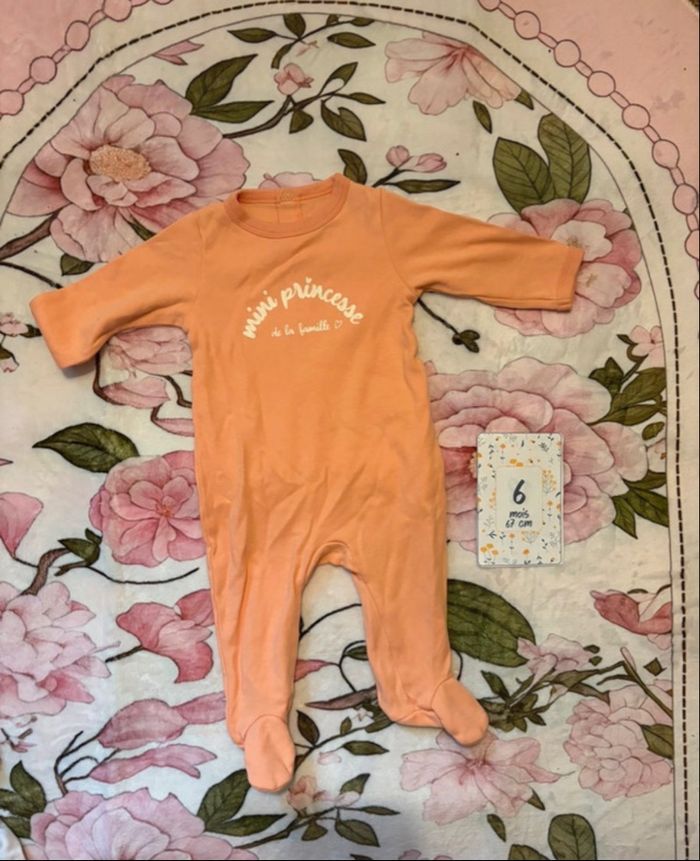 lot 3 pyjamas 6 mois fille très bon état - photo numéro 2