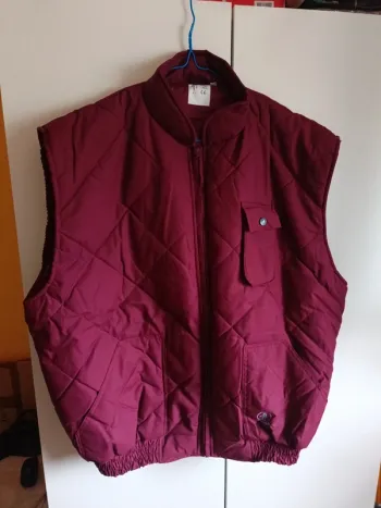Blouson sans manche matelassé doublé