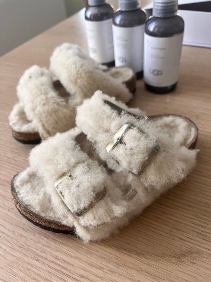 Birkenstock fourrées T. 26 - photo numéro 2