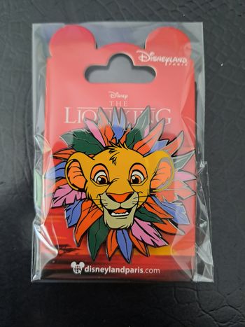 Pin's disney Simba