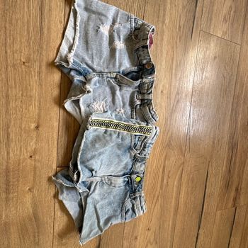 Short fille