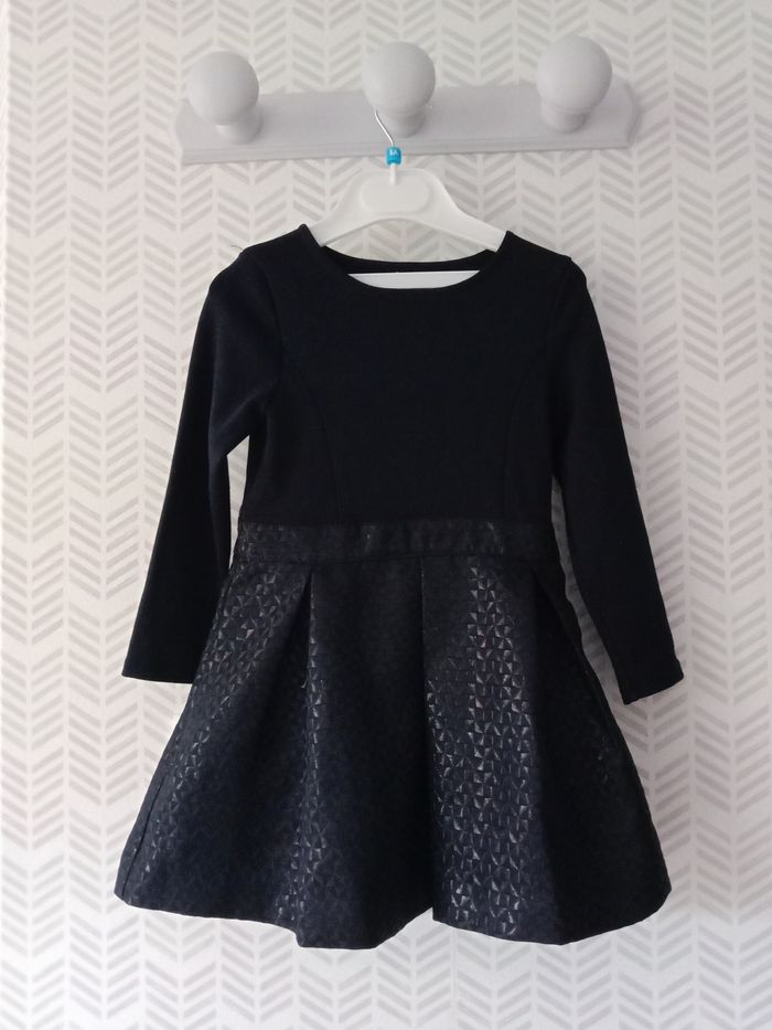 Robe Okaïdi