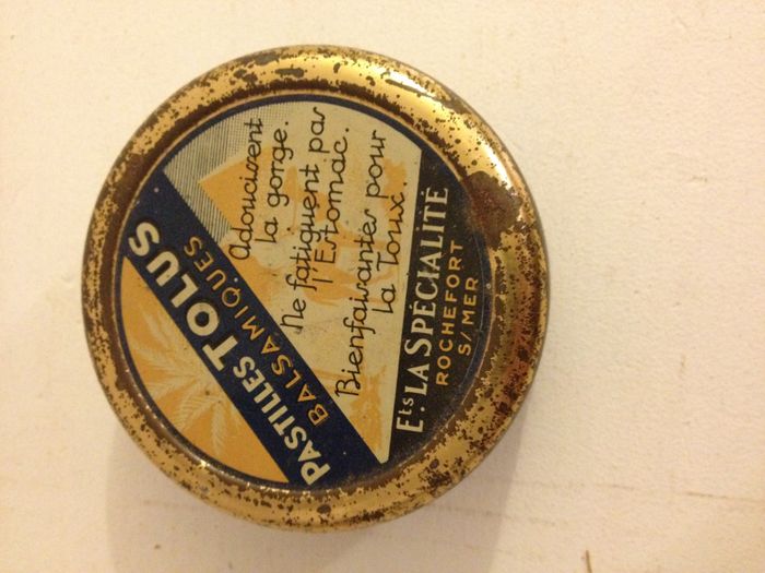 Boite publicitaire Pastilles Tolus Balsamiques en métal pour collectionneur - photo numéro 3