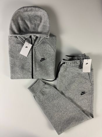 Ensemble Nike Tech Fleece (L) / Gris