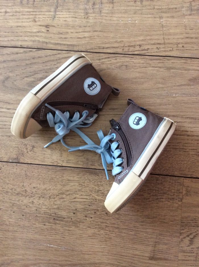 Baskets en toile - photo numéro 4