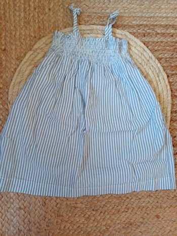 Superbe robe bout chou