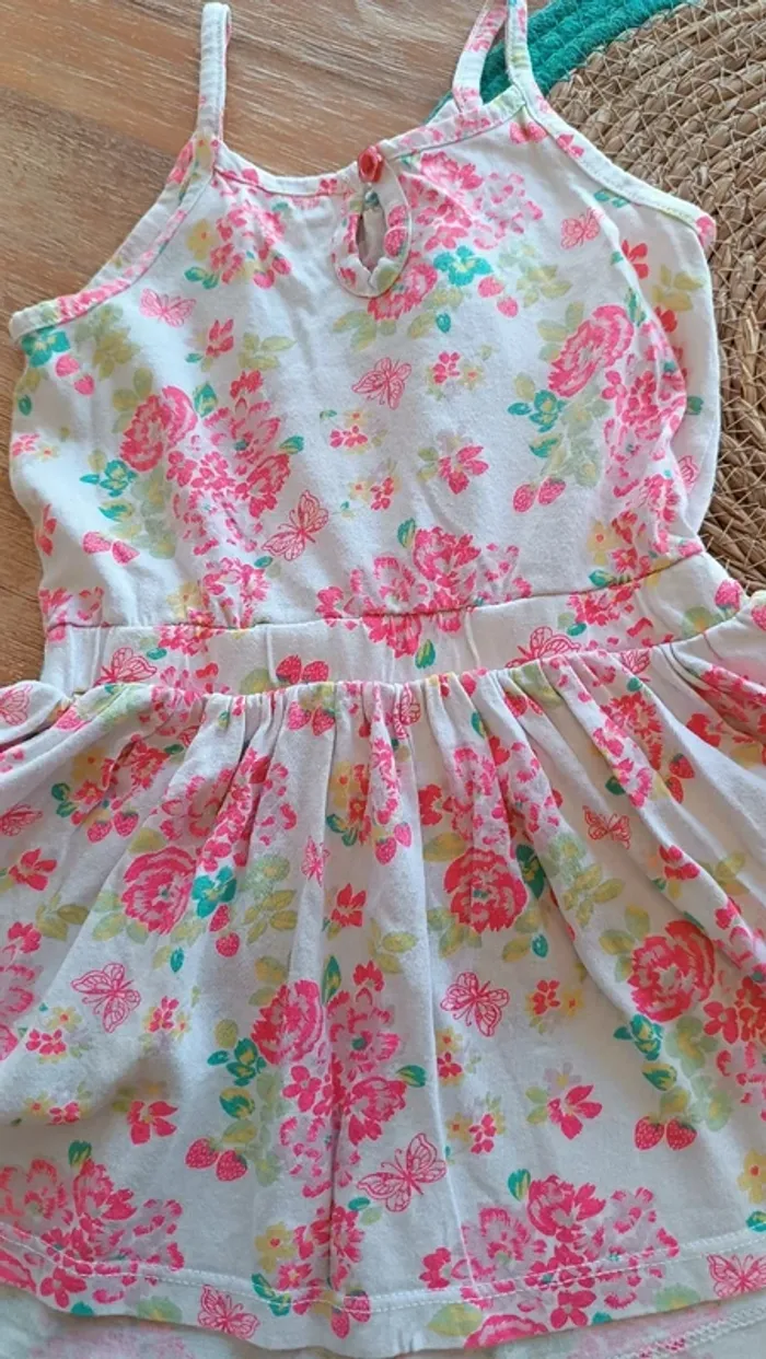 Robe excellent état - photo numéro 3