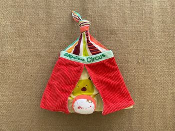 Livre en tissu d’activités cirque Lilliputiens