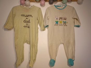 Lot 2 pyjamas