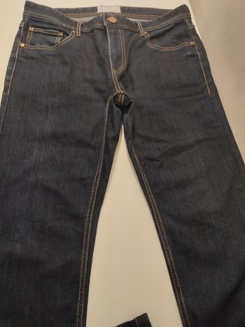 Jean bleu foncé W32 L34