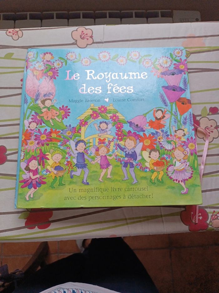 Livre le royaume des fées