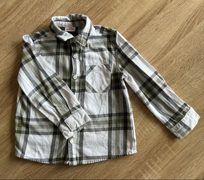 Chemise à carreaux