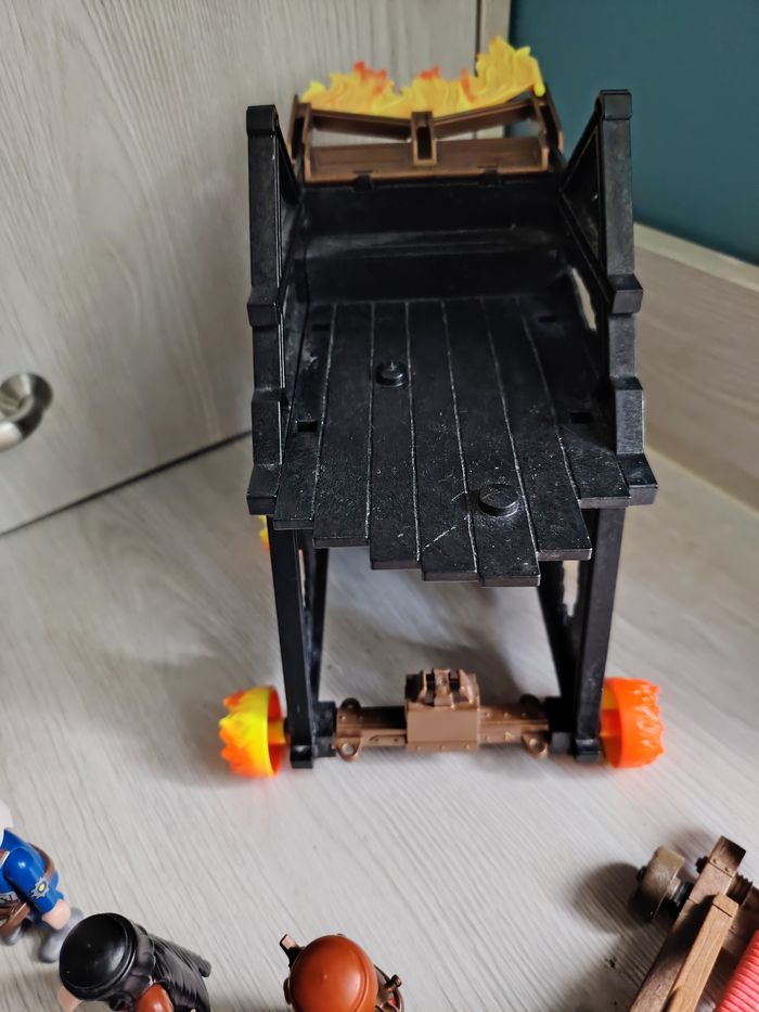 Superbe tour d attaque playmobil - photo numéro 7