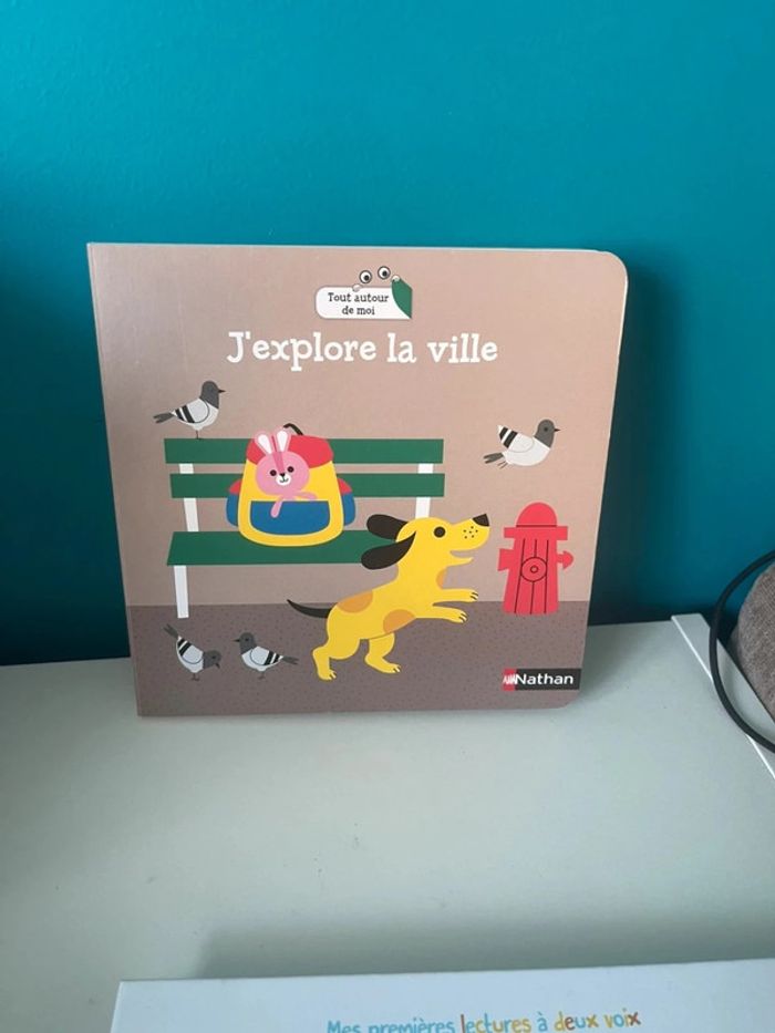 Livre à volets j’explore la ville neuf