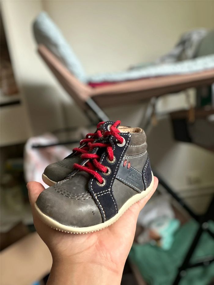 Bottes taille 21 en cuir - photo numéro 2