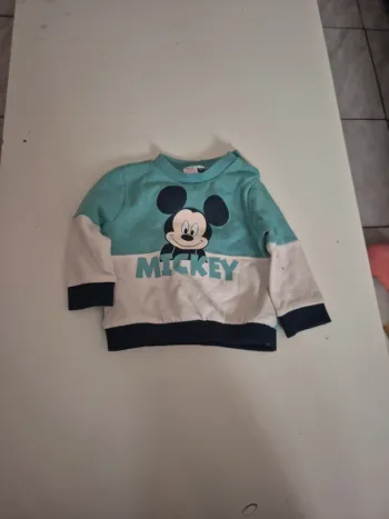 Pull mickey 6 mois