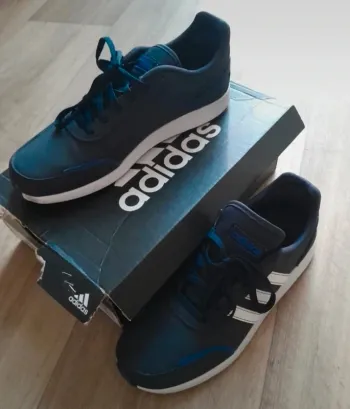 Baskets Adidas 💫Taille 38 💫