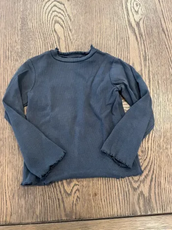 Pull leger zara 3 ans