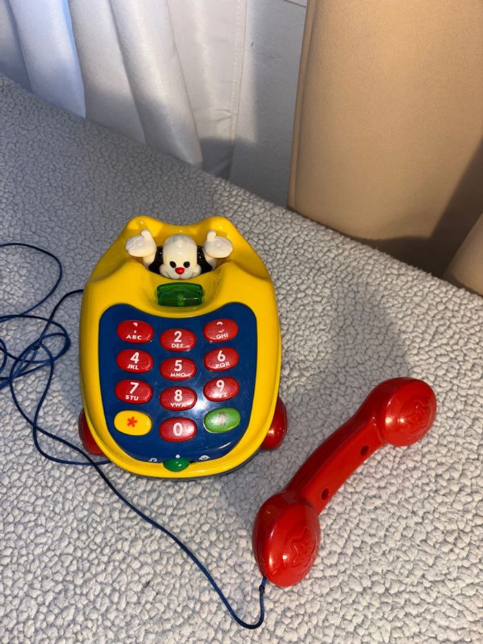 Téléphone - photo numéro 2