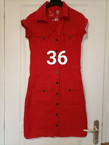 Jolie robe rouge cache cache 36 aspect lin
