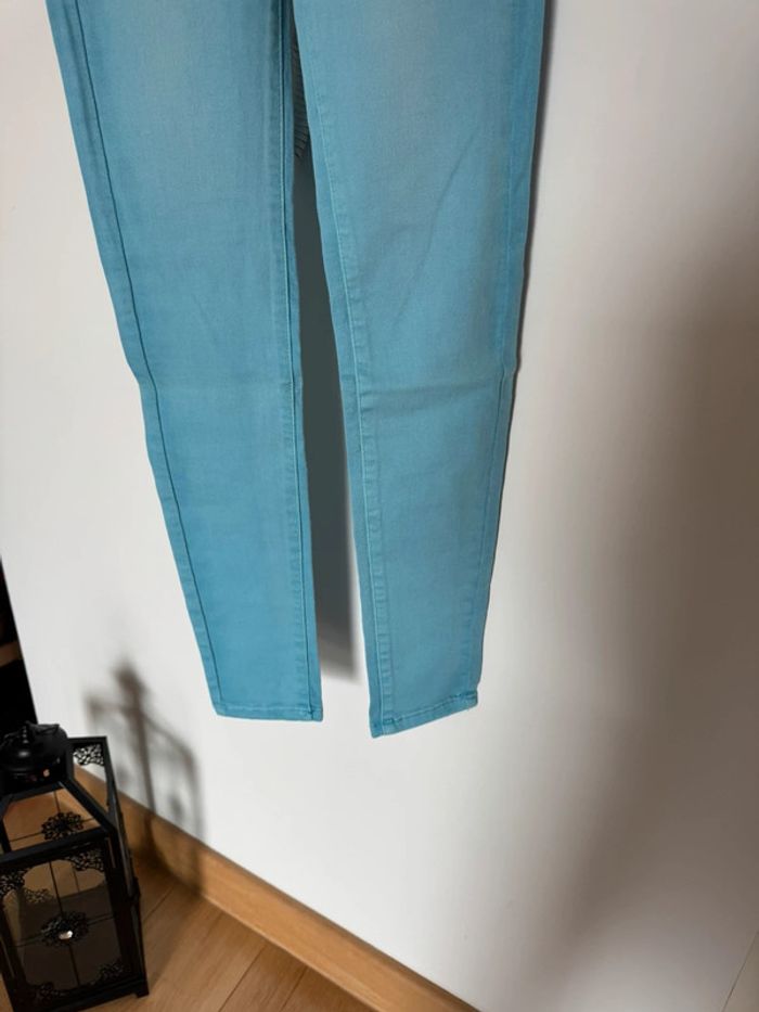 Jeans toxik 3 - photo numéro 3